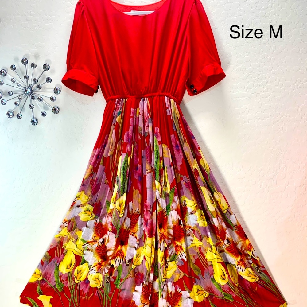 Women summer silk dress. Very nice and comfortable.